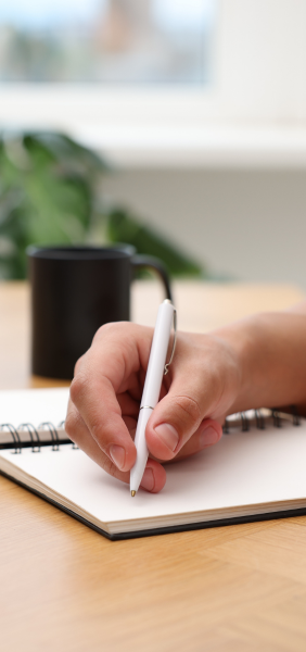 Copywriting multilingue SEO SEA IA traductora agence de copywriting